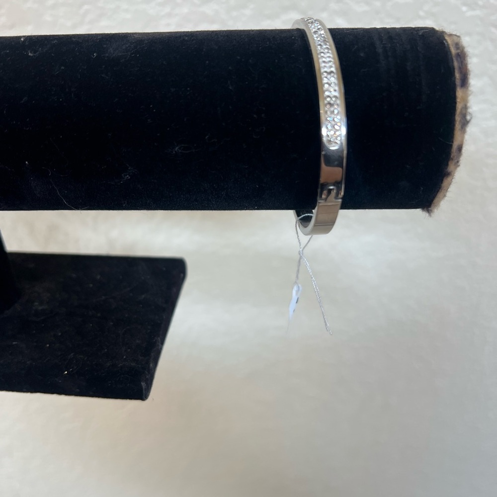 Elegant Silver Bangle with Crystal Accents